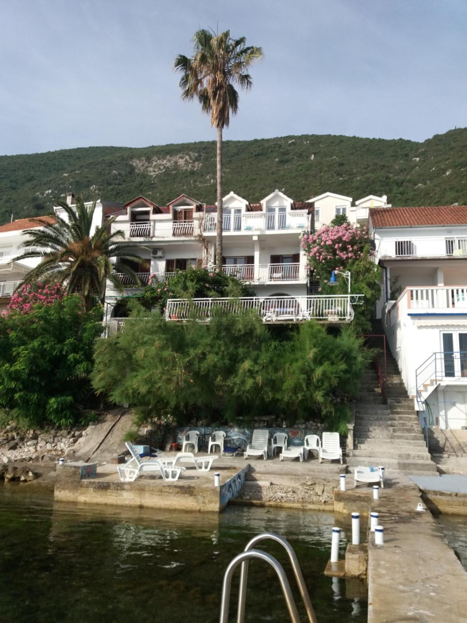 Apartment "I Love Njivice" Herceg Novi Bagian luar foto
